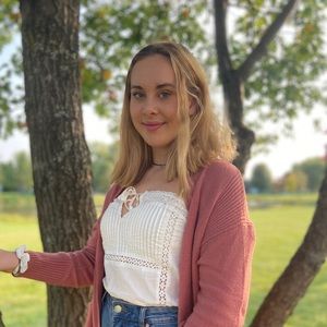 Meet your Posher, Mackenzi